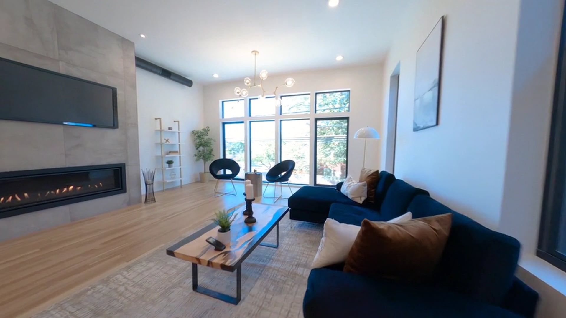 335 37th Street | Drone Fly-Through