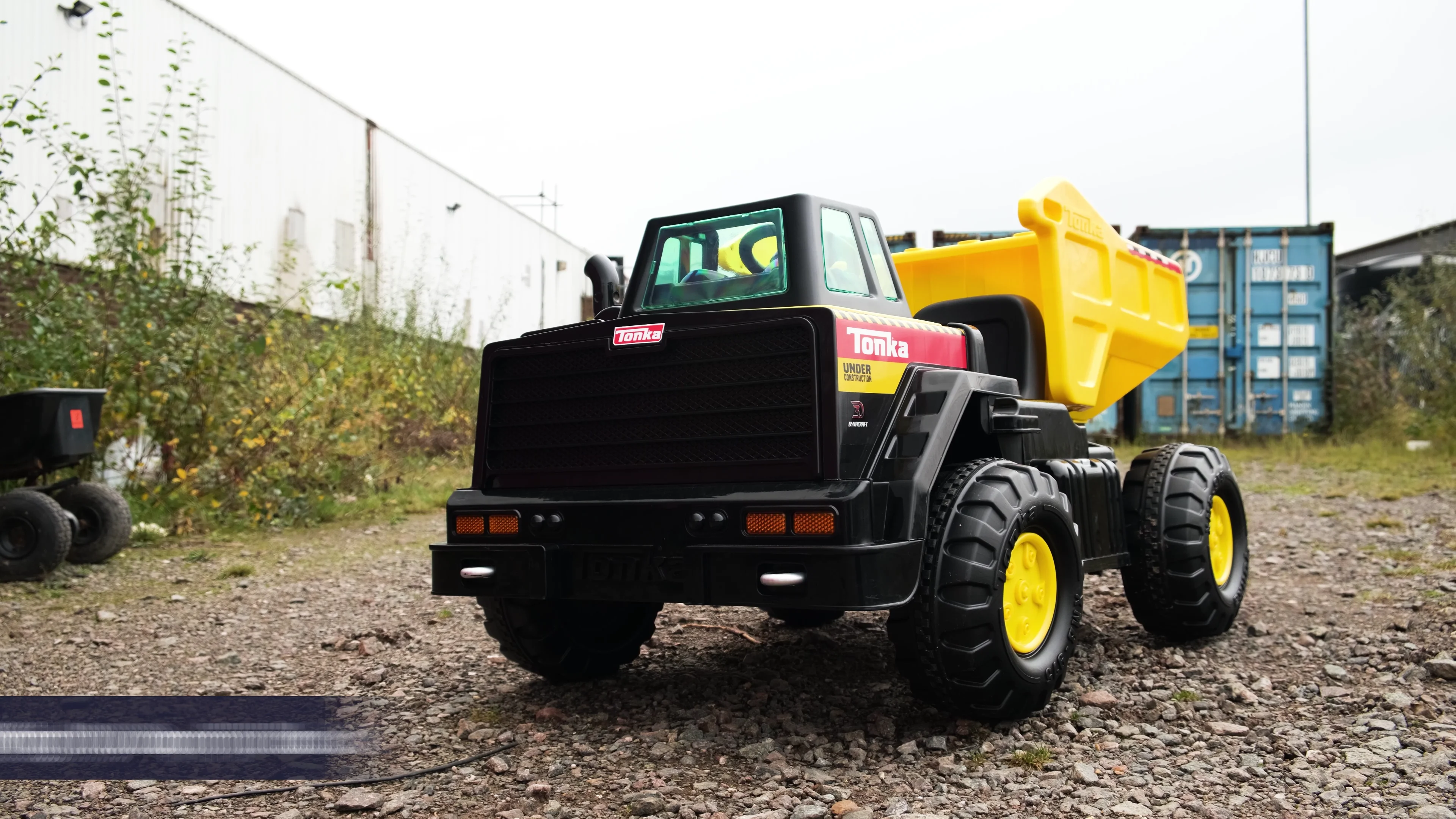 Tonka ride store on dump truck