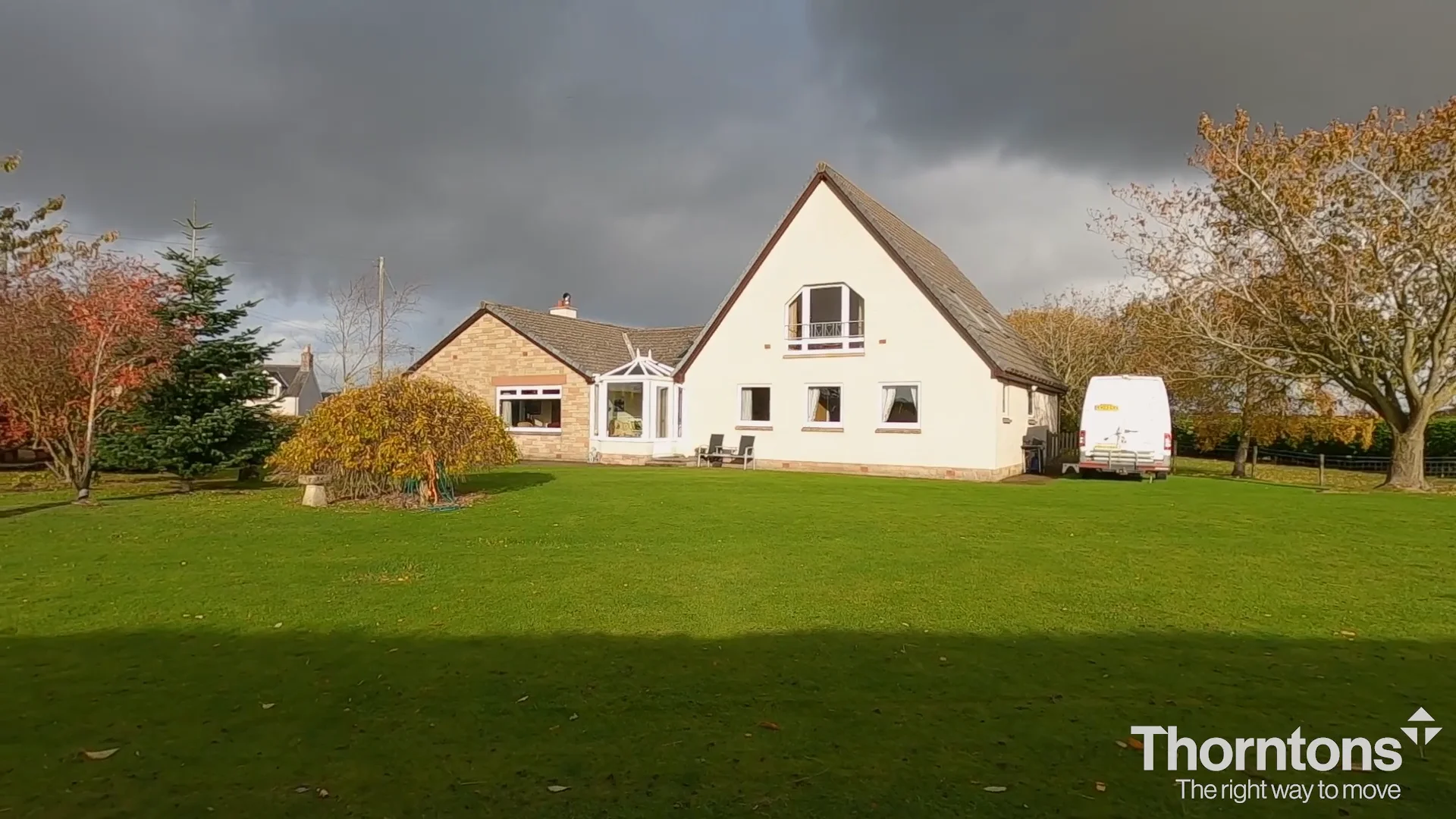 Burnside House, Roundyhill, Glamis by Forfar on Vimeo