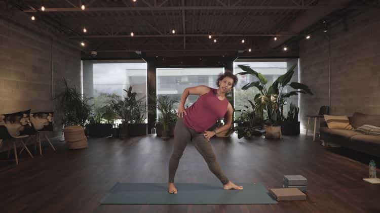 Gentle yoga practice with Yoga Outreach volunteer Angie Datt