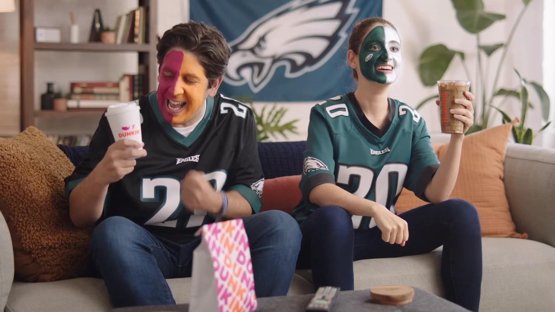 Dunkin and NFL: Eagles Face Paint on Vimeo