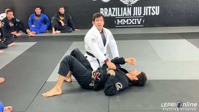 Berimbolo Defense to Knee Cut Pass