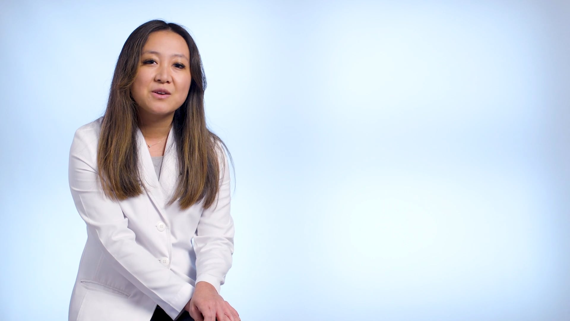 About me video of Dr. Yin Yiu