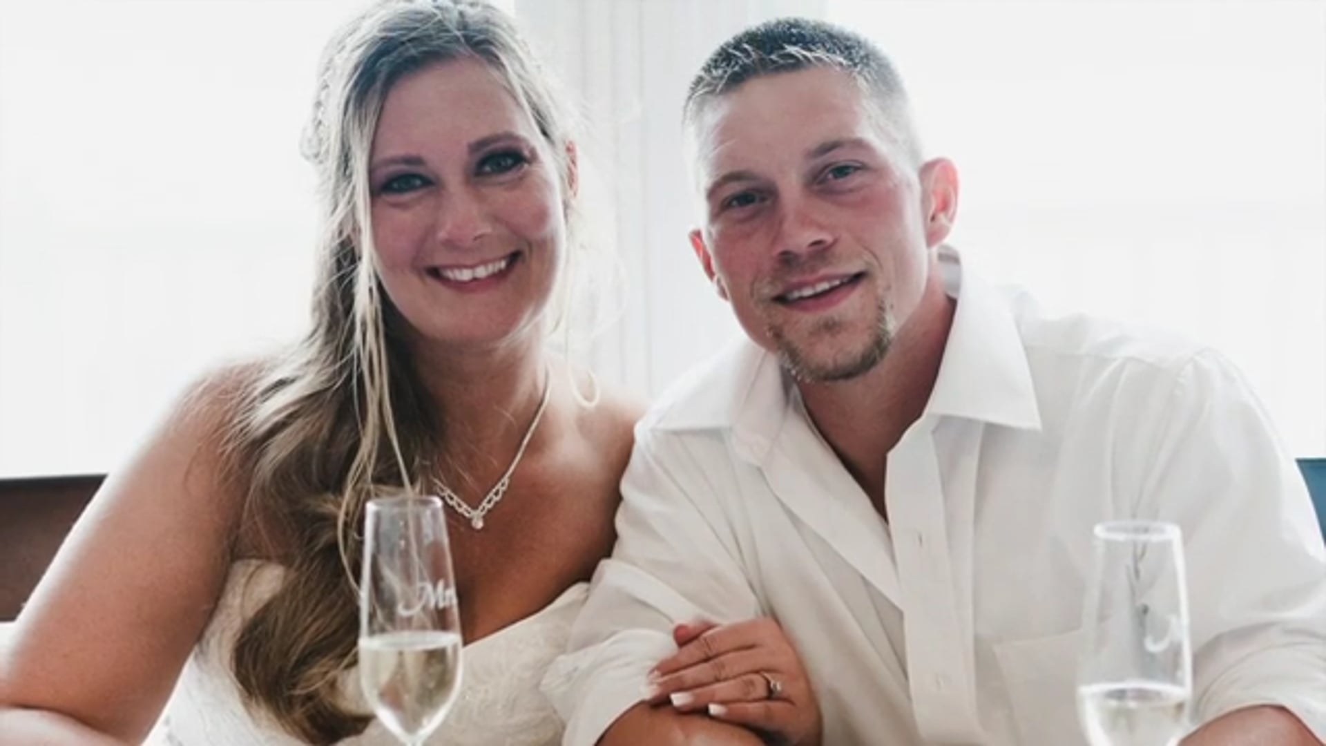 Justin & Jamie Beach Wedding Highlight 2020