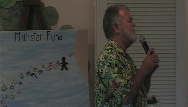 Jason Schwartz singing “A Song For You”