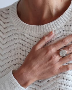 Vidéo: Bague arbre de vie nacre blanche argent 925 millième