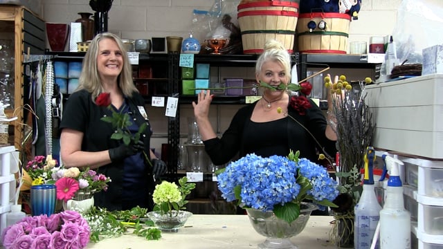 Dropping In With Danell - Robin Martinez of Flowers of Kingwood