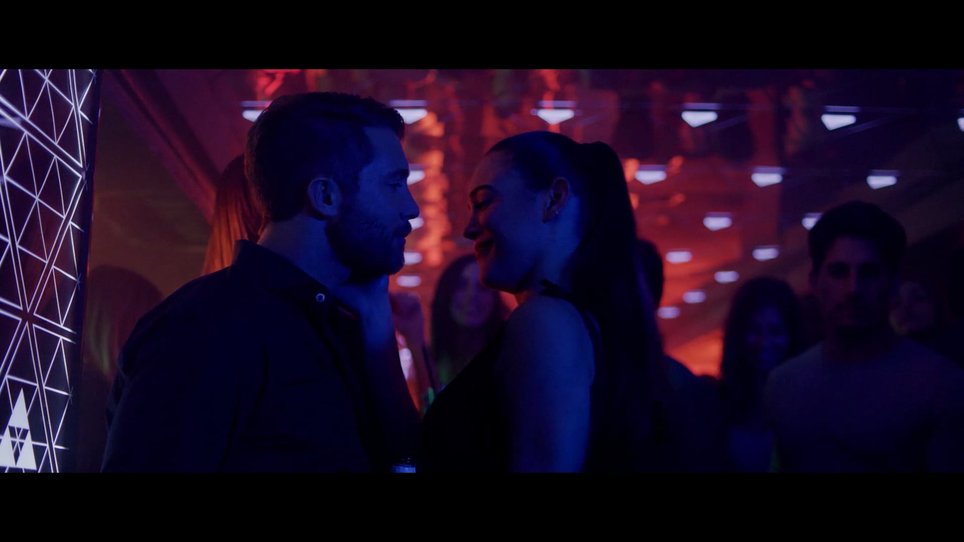 TE PIDO UN TAXI - Trailer Oficial