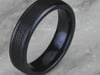 Men&#39;s Celtic Triangle Wedding Band in Black Titanium, 6mm