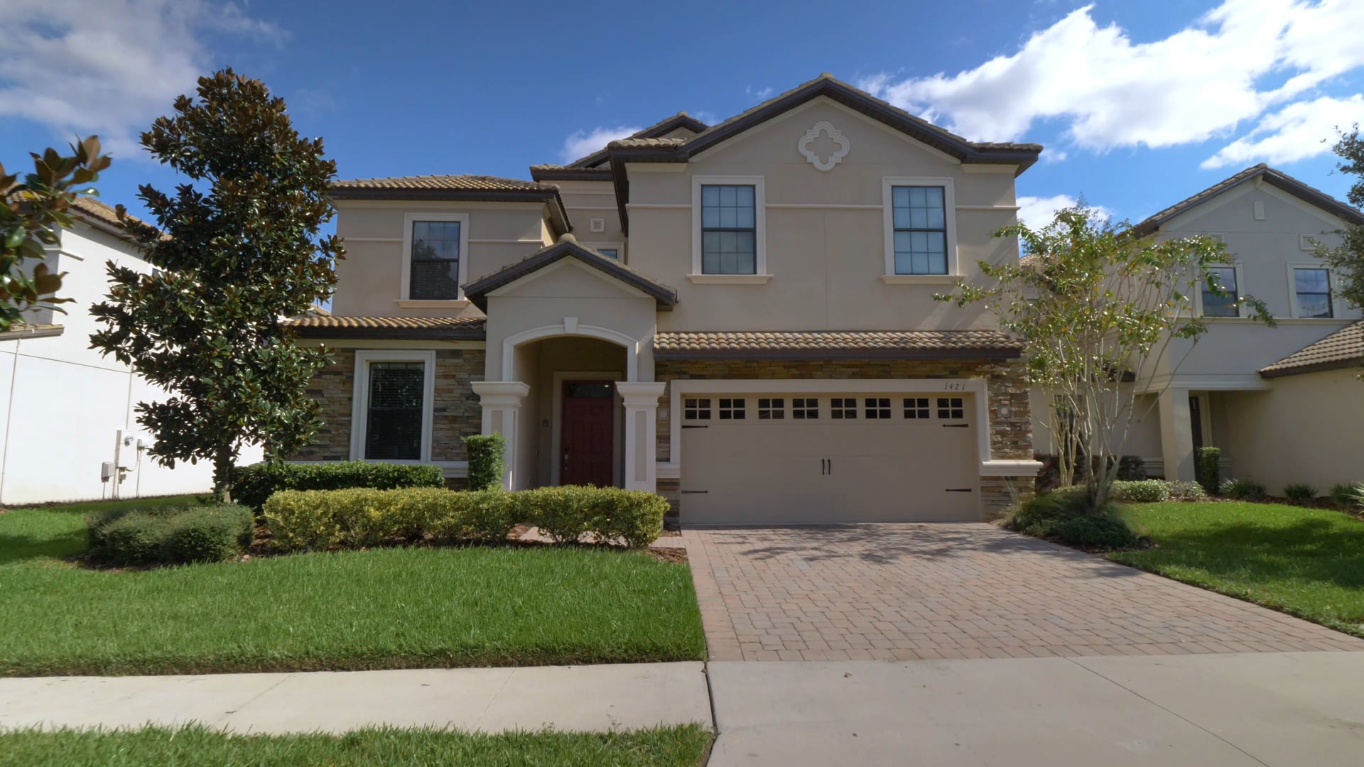 1421 Wexford Way
