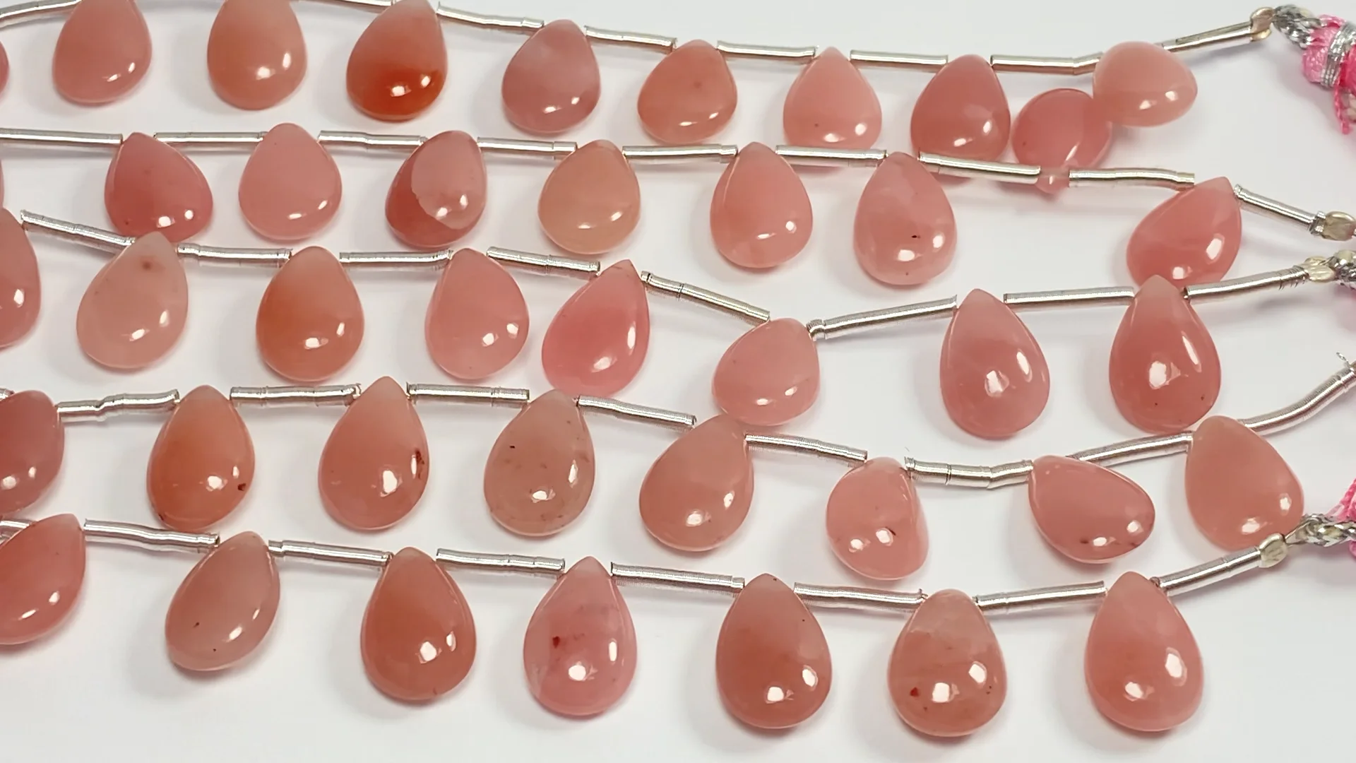 グァバクォーツ ペアシェイプ（プレーン）12×8mm 半連/1連（8粒