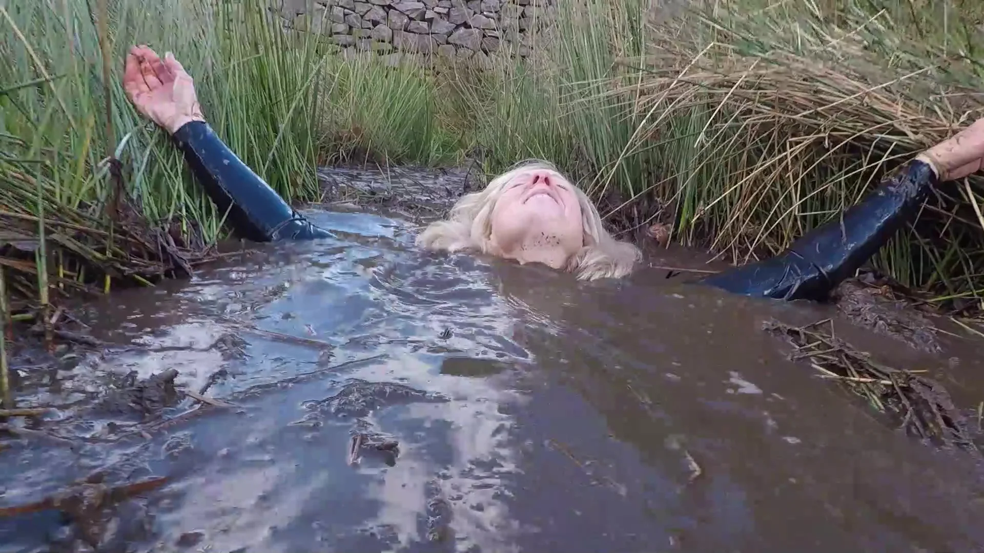 Video 63 Deja vu Wet and Muddy