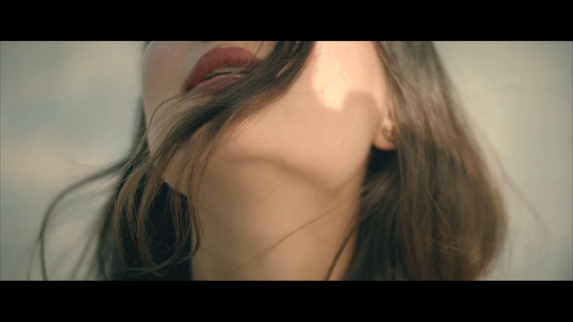 SLOWLY FALLIN' - Two Cities One World