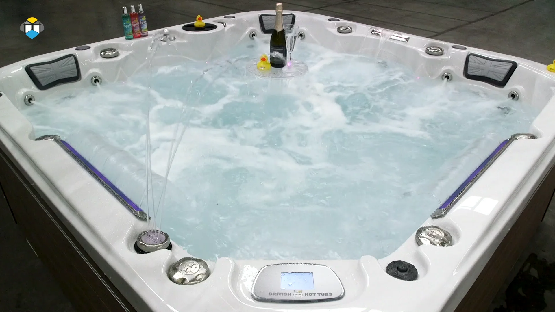 British Hot Tubs Aromatherapy Injector on Vimeo