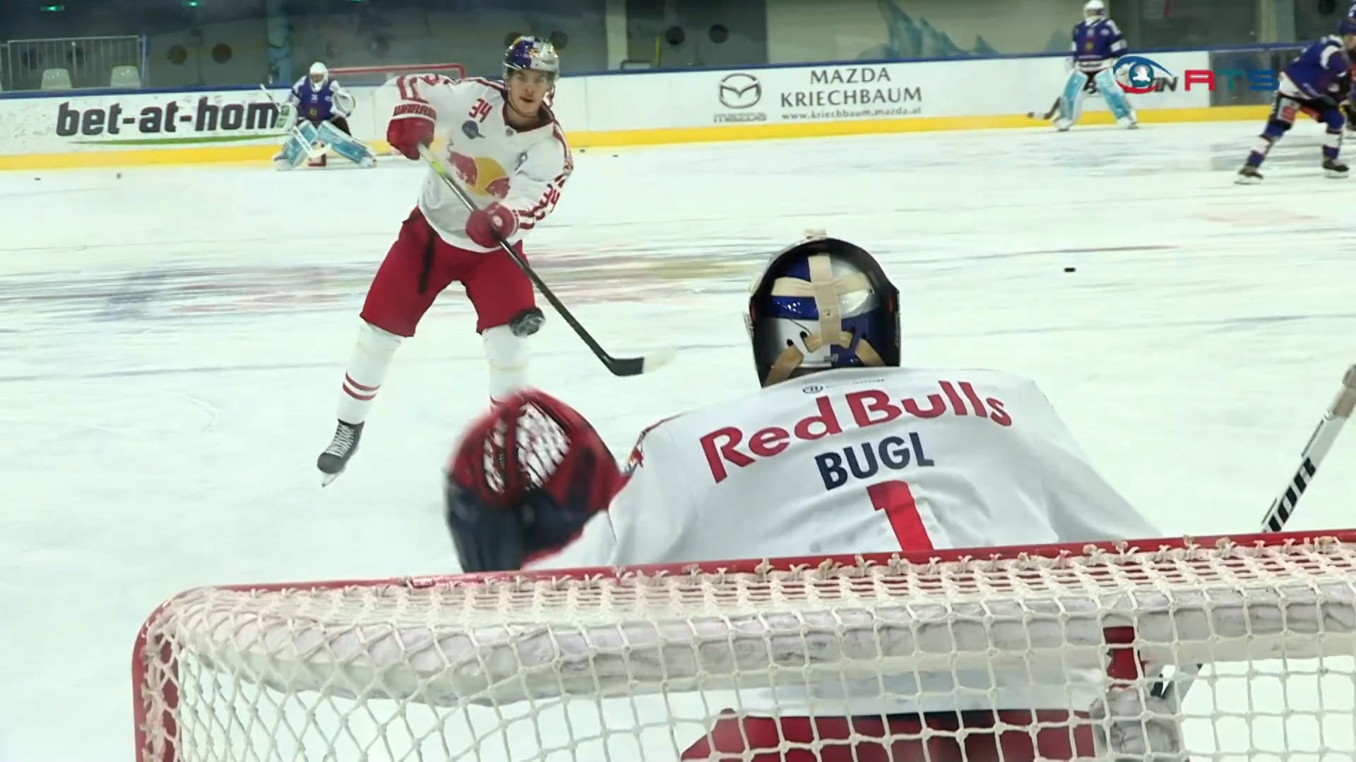red-bull-hockey-juniors-gewinnen-gegen-die-adler-aus-kitzbuehel-auch-das-fuenfte-heimspiel