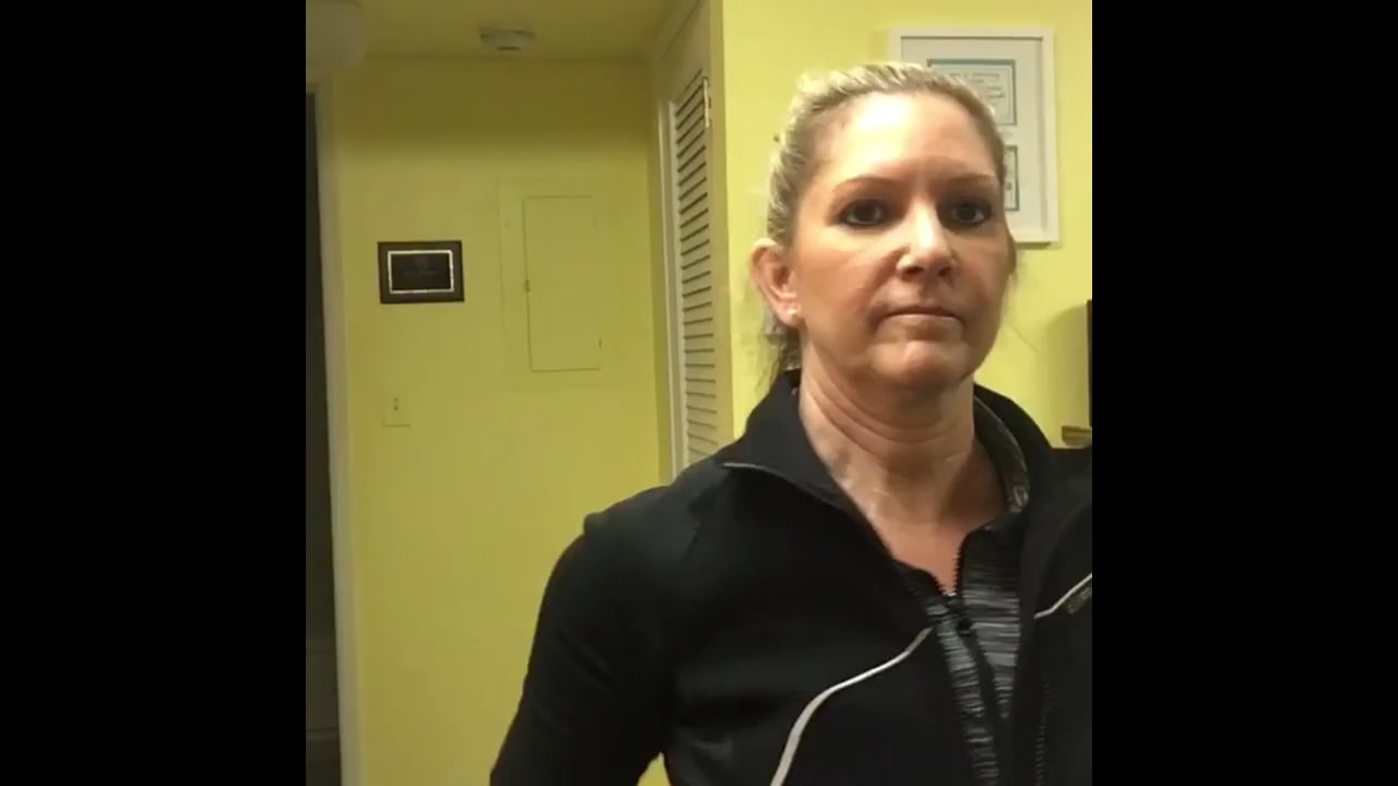 Weight training workout plan-Internal reach over shoulder