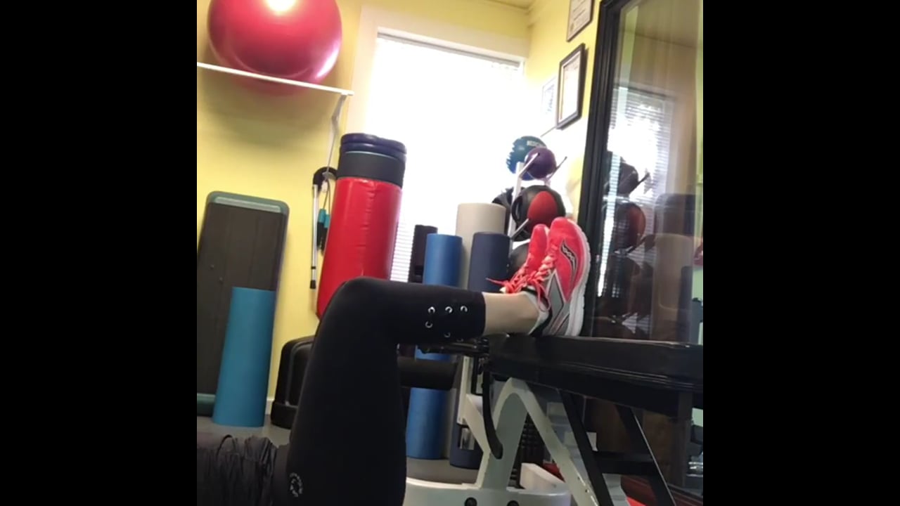 Weight lifting programs-Double leg bridge