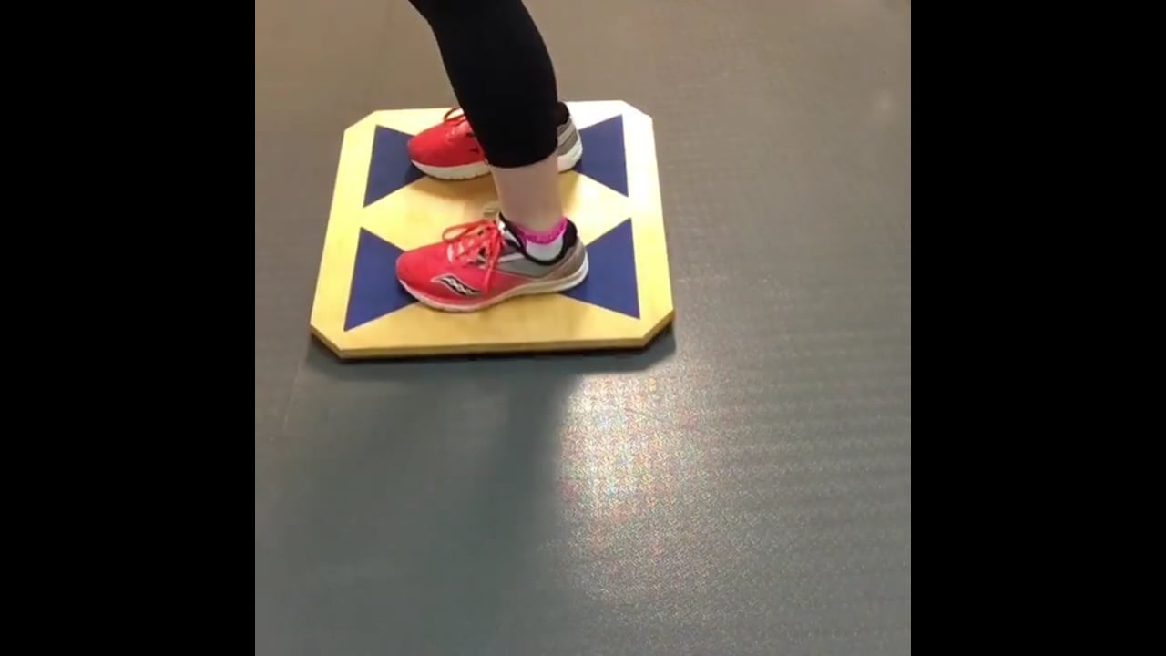 Balance board exercises-Squats
